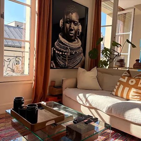 Daire Faubourg Saint-honore -3bed 2 Bth-hermes