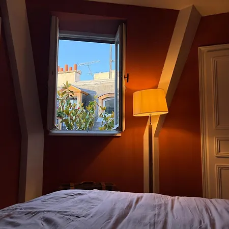 Daire Faubourg Saint-honore -3bed 2 Bth-hermes *