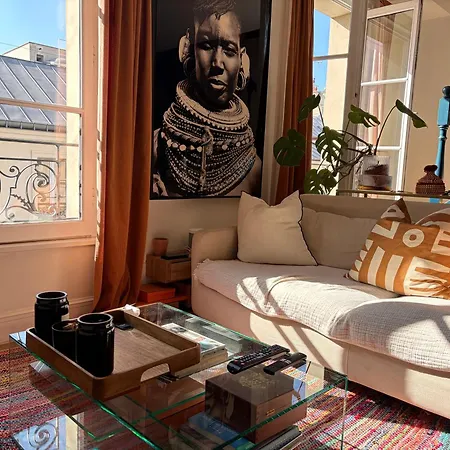 Faubourg Saint-honore -3bed 2 Bth-hermes Paris